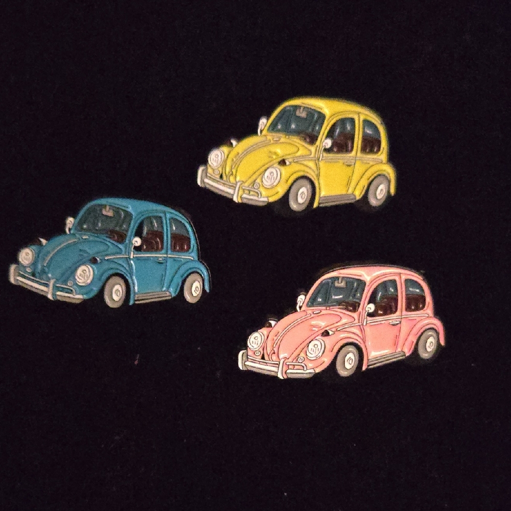 Source Unknown Colorful Car Brooch Set